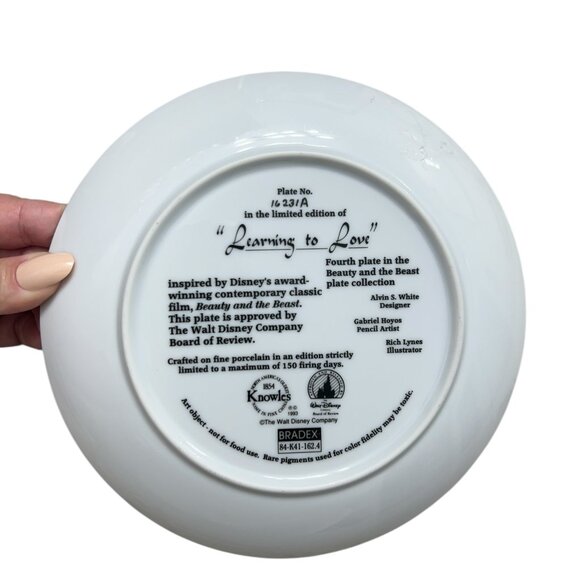 Disney Beauty & the Beast Learning to Love Plate Edwin M. Knowles - Picture 3 of 6